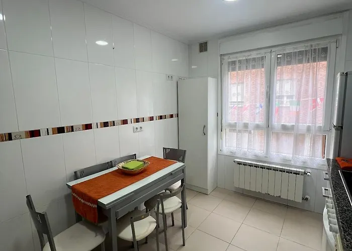 A Pies Del Sella 아파트