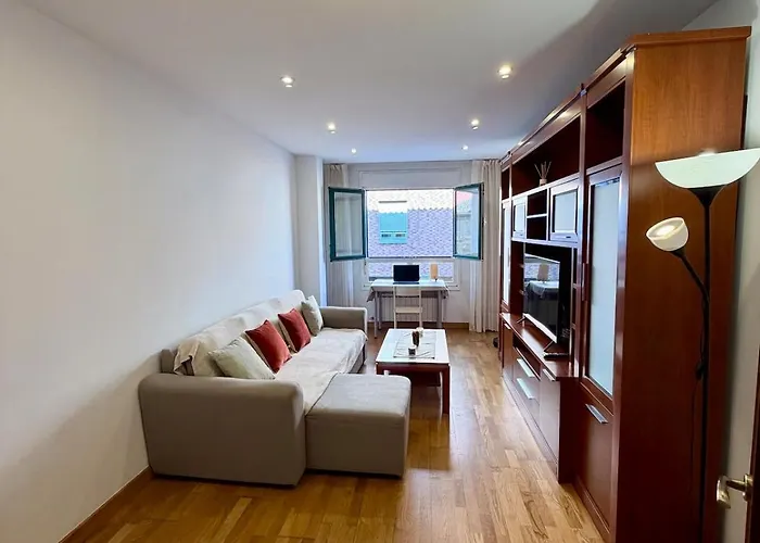 A Pies Del Sella 아파트 *